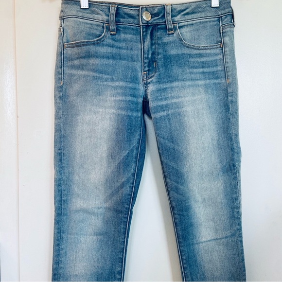 ⭐️Like New⭐️ American Eagle Low Rise Jegging - Picture 6 of 14